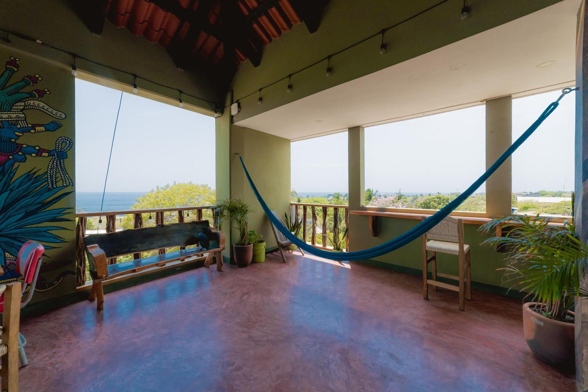 Hostal Madre Tierra Puerto Escondido