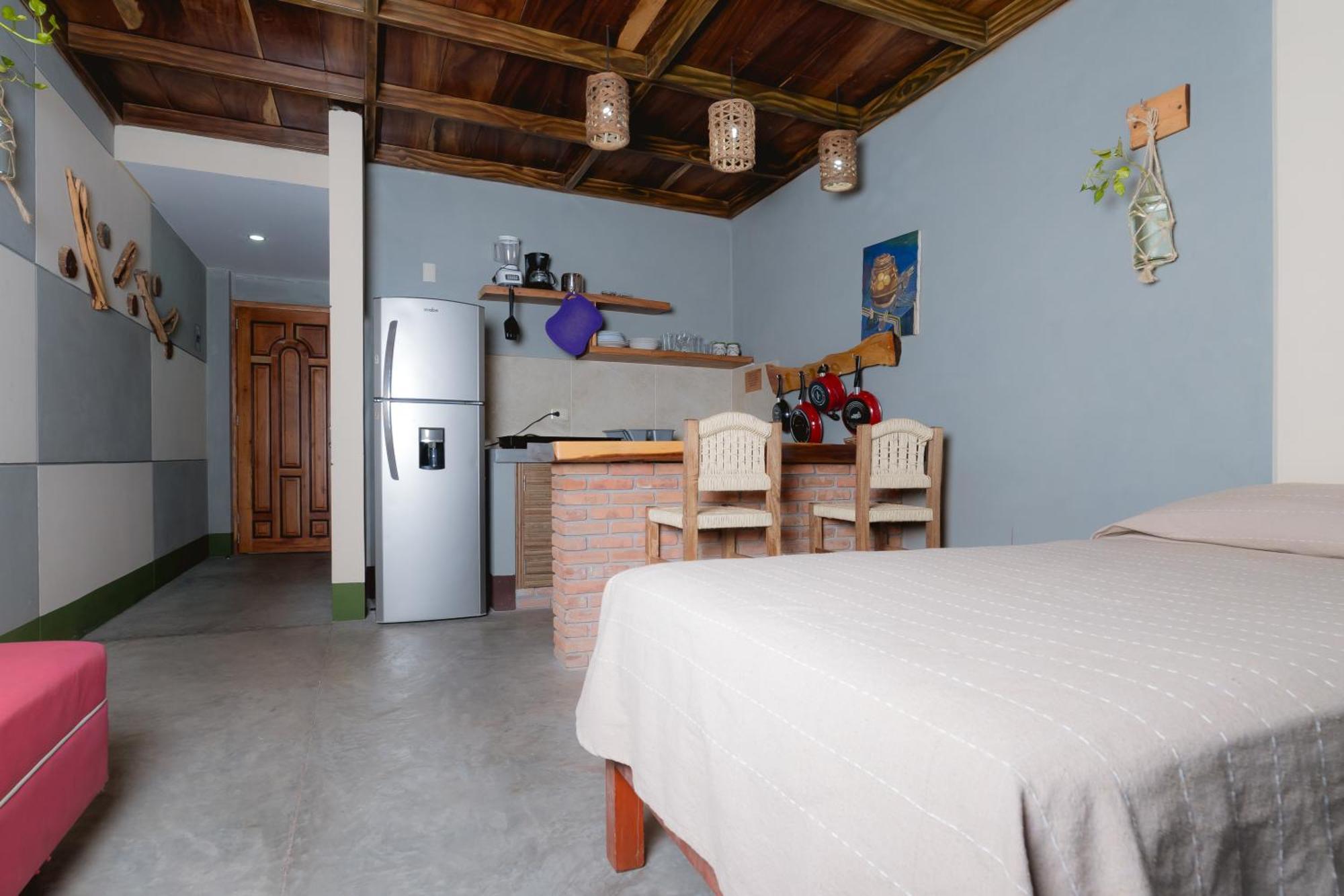 Madre Tierra Puerto Escondido Hostal