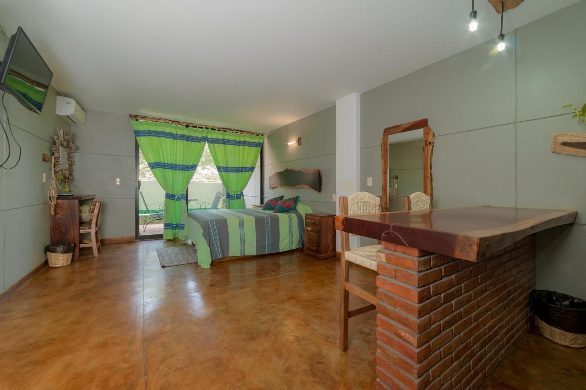 Hostal Madre Tierra Puerto Escondido *
