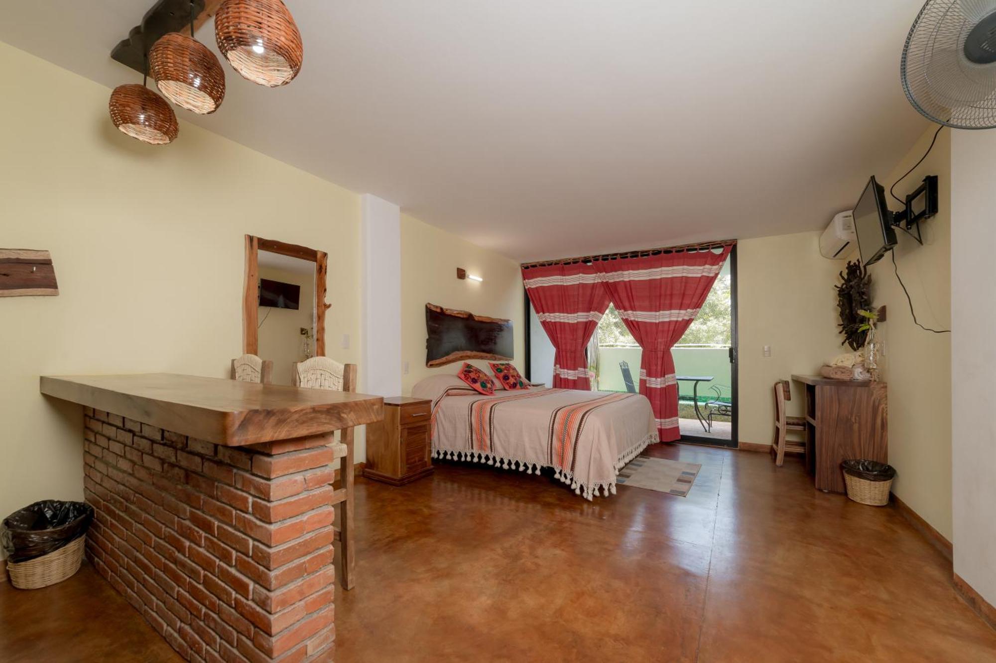 Madre Tierra & Coworking Hostel Puerto Escondido (Oaxaca)