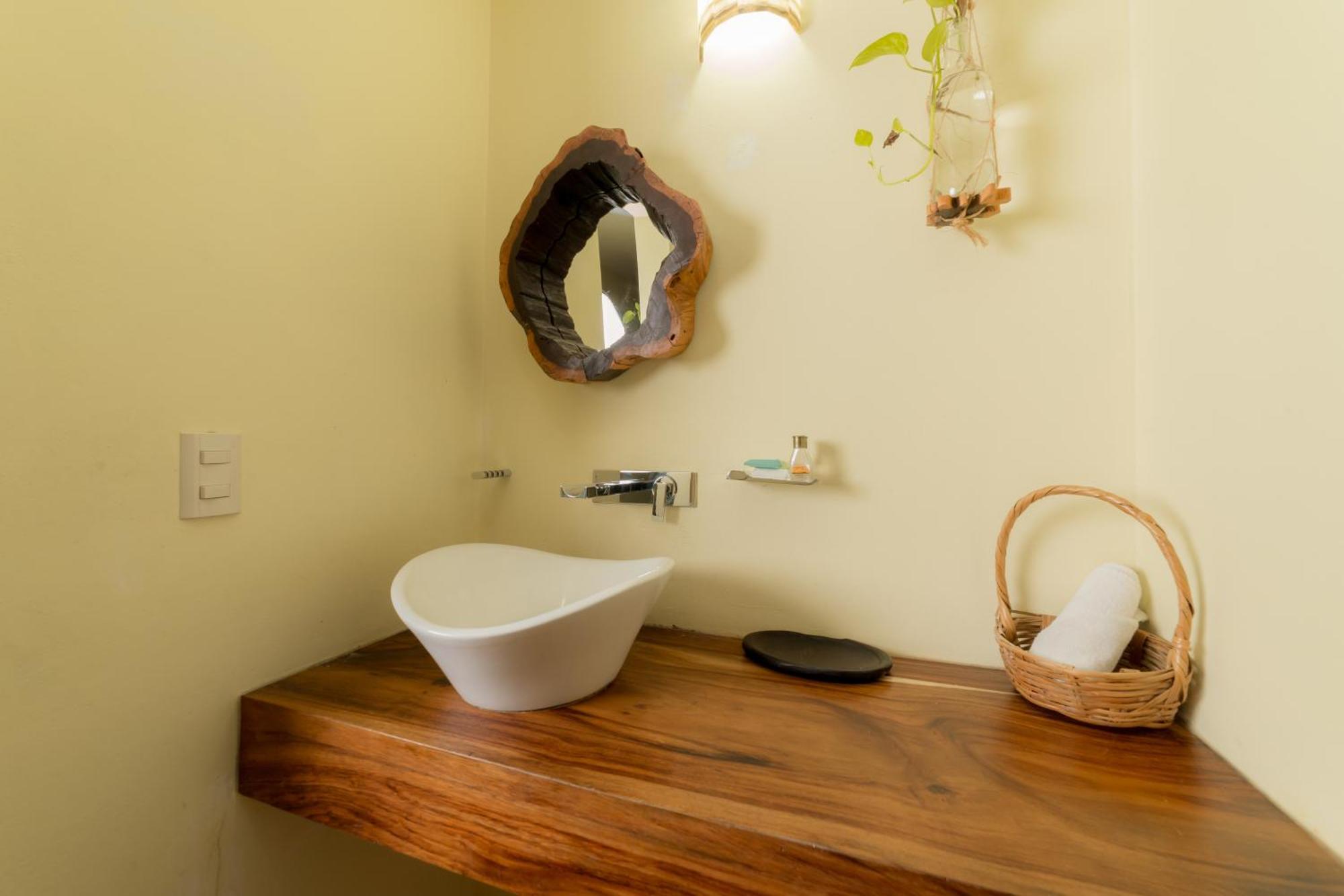 Madre Tierra & Coworking Puerto Escondido (Oaxaca)